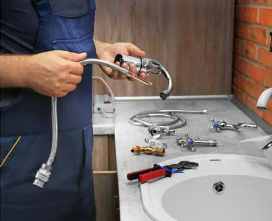 تاسیسات و برق کاری ساختمان|خدمات پیشه و مهارت|قم, سالاریه|دیوار