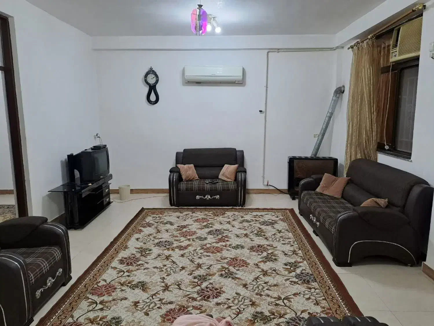 ویلای تمیزبا ویویی رویایی در شفت|اجارهٔ کوتاهمدت ویلا و باغ|شفت, |دیوار