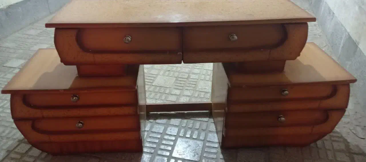 میزتلویزیون|میز تلویزیون|اصفهان, خواجه عمید|دیوار