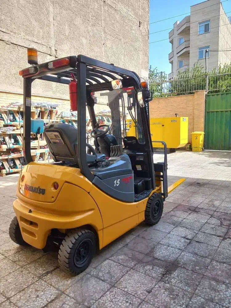 لیفتراک سه لیور دکل 3 و 4.5|ماشینآلات صنعتی|قزوین, |دیوار