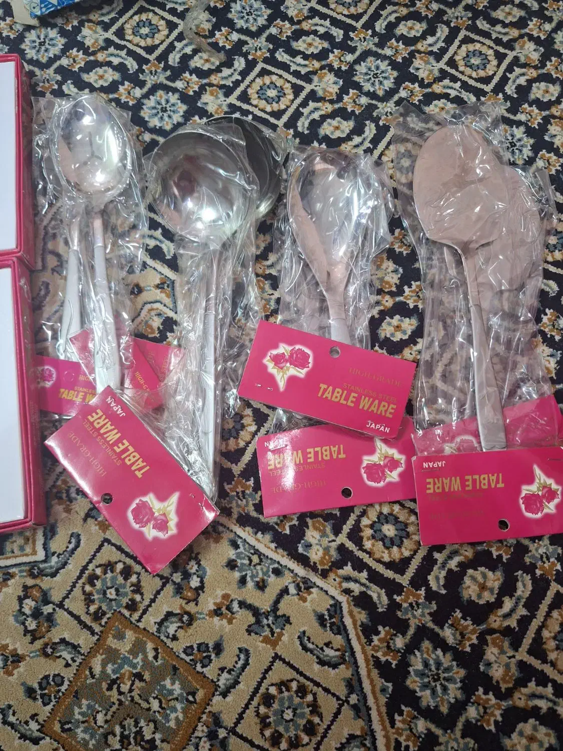 سرویس ۱۲ نفره قاشق و چنگال|ظروف سرو و پذیرایی|اهواز, بهارستان|دیوار