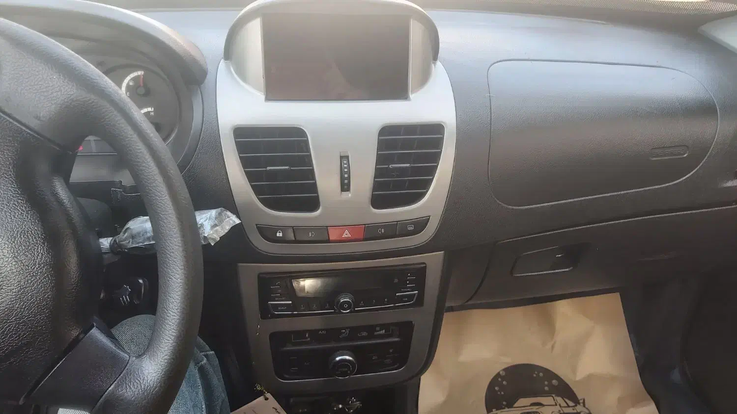 کوییک مشکی ۱۴۰۱|خودرو سواری و وانت|اهواز, شهرک الهیه|دیوار