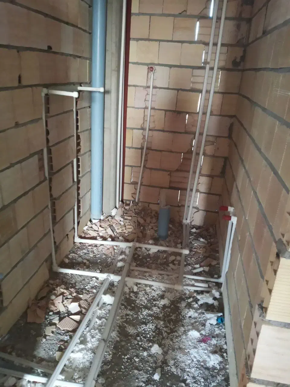 لوله کشی آب خمام خشکبجار|خدمات پیشه و مهارت|خمام, |دیوار