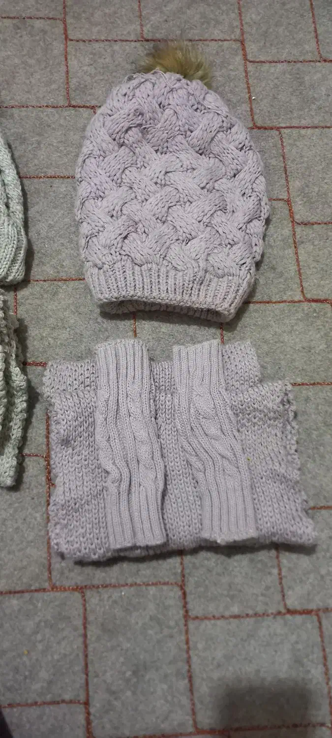 شال وکلاه  فقط ۴۰۰|کفش و لباس بچه|قرچک, میرزائی شمالی|دیوار