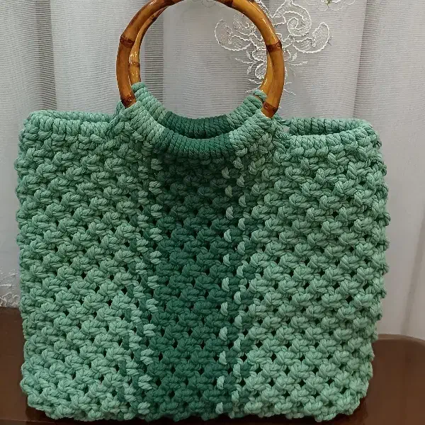 کیف مکرمه|کیف، کفش، کمربند|ری, شهادت|دیوار