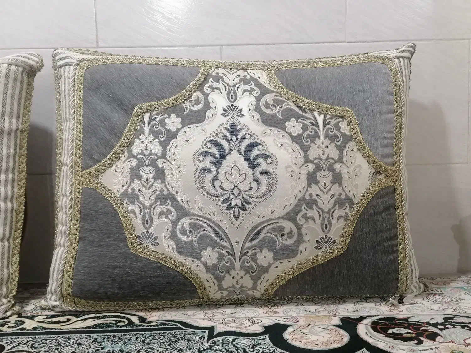 پوشتی|پشتی|جیرفت, |دیوار