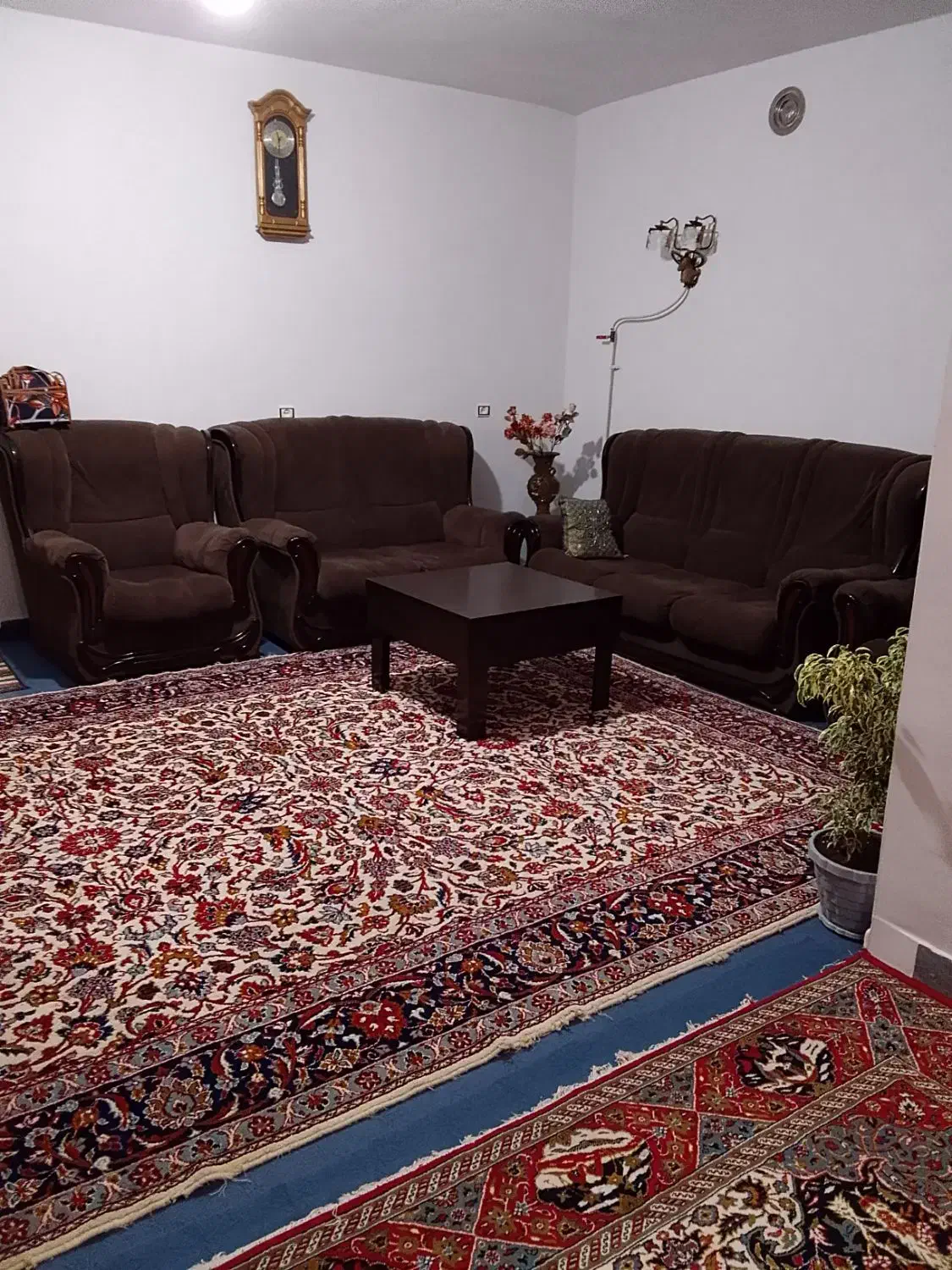 سوئیت دربستی موذنی|اجارهٔ کوتاهمدت آپارتمان و سوئیت|مشگین شهر, |دیوار