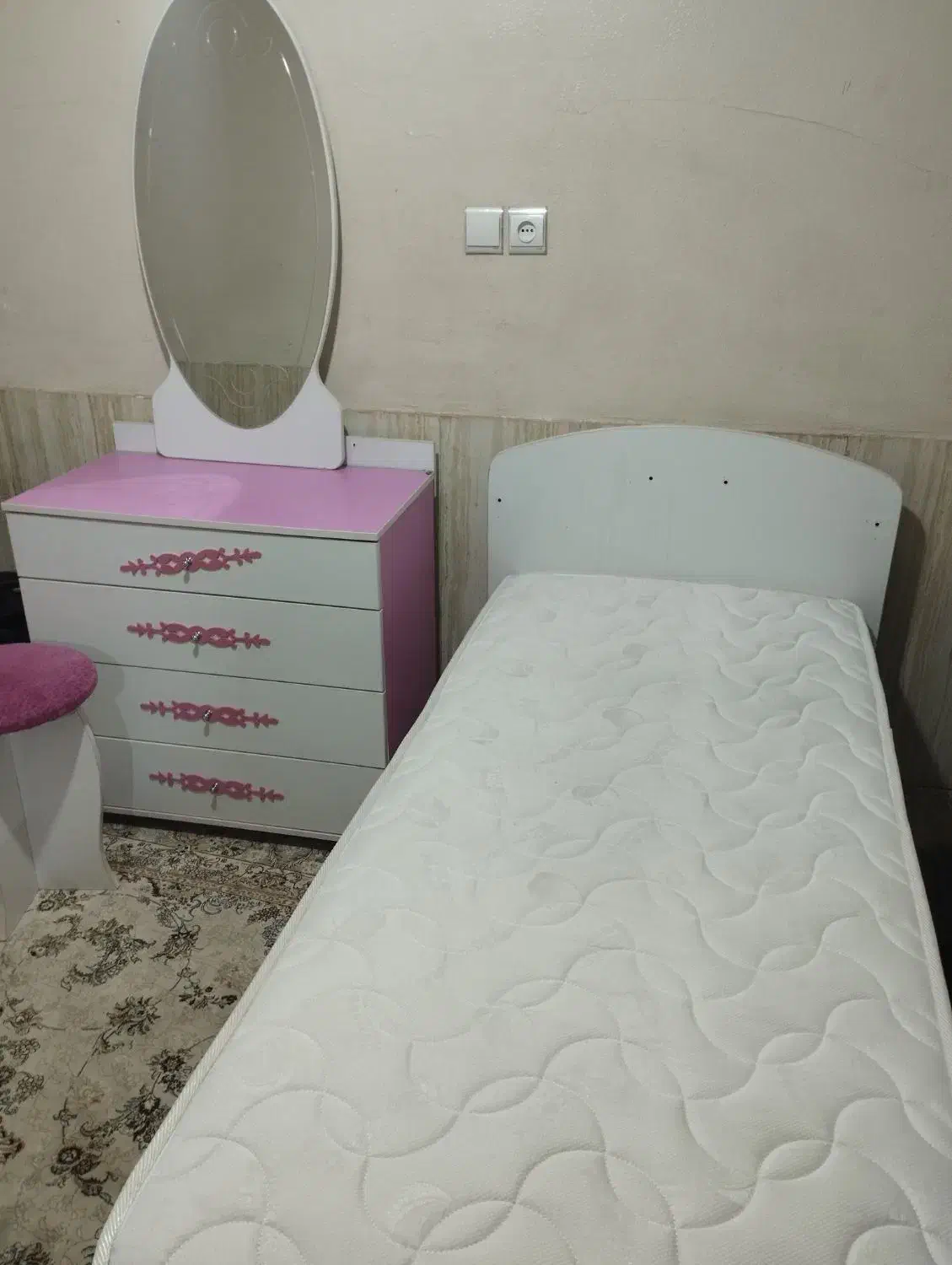 تخت خواب|تخت و سرویس خواب|اصفهان, سودان|دیوار