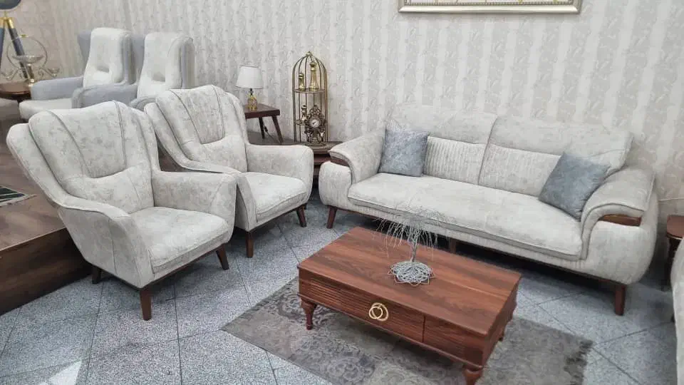 مبل امپراطور*کلاسیک* مدرن *مینیمال* برند نگین|مبلمان خانگی و میز عسلی|یاسوج, |دیوار