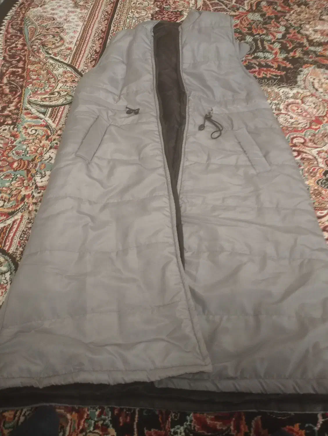 پافربلند|لباس|فولادشهر, B6|دیوار