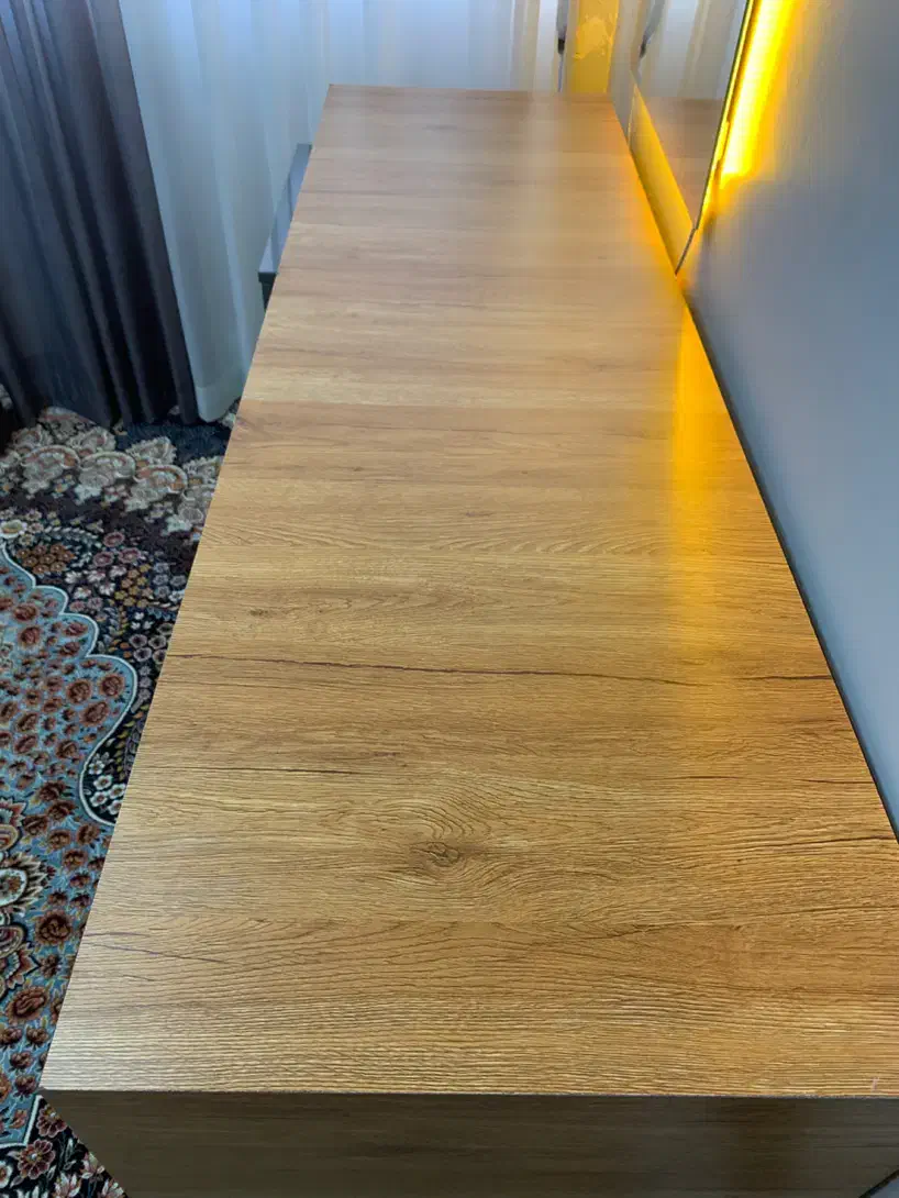 میز|میز تحریر و کامپیوتر|کرج, حصارک پایین|دیوار