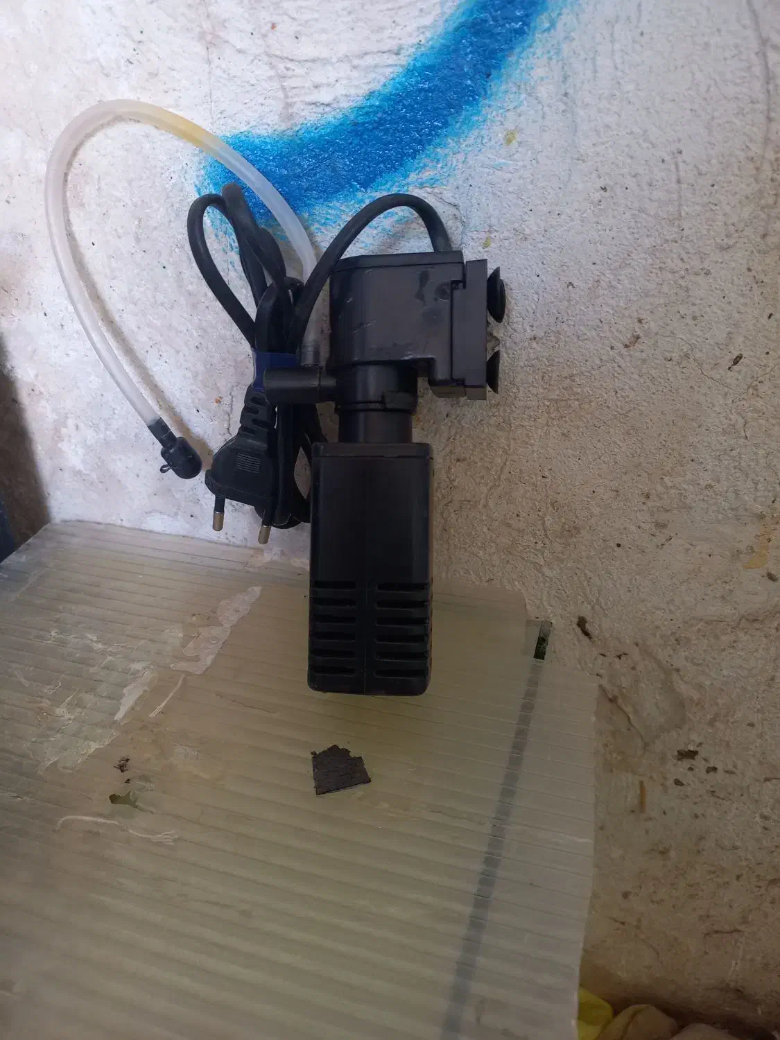 آکواریوم و وسایل فروشی.|ماهی|فسا, |دیوار