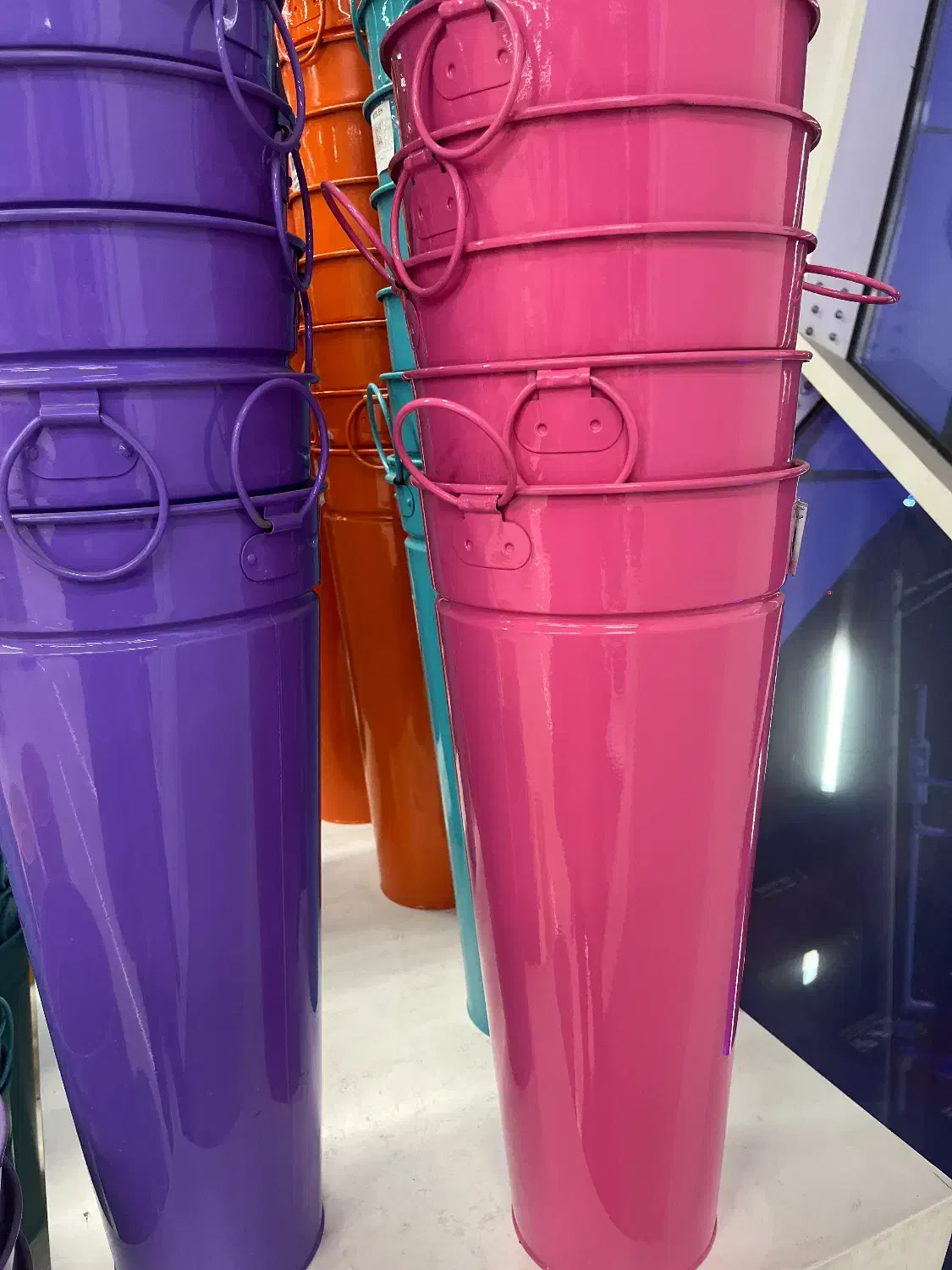 گلدانهای فلزی ضدآب جنس درجه۱ کادویی یلدایی|گل و گیاه طبیعی|تهران, تهرانپارس غربی|دیوار