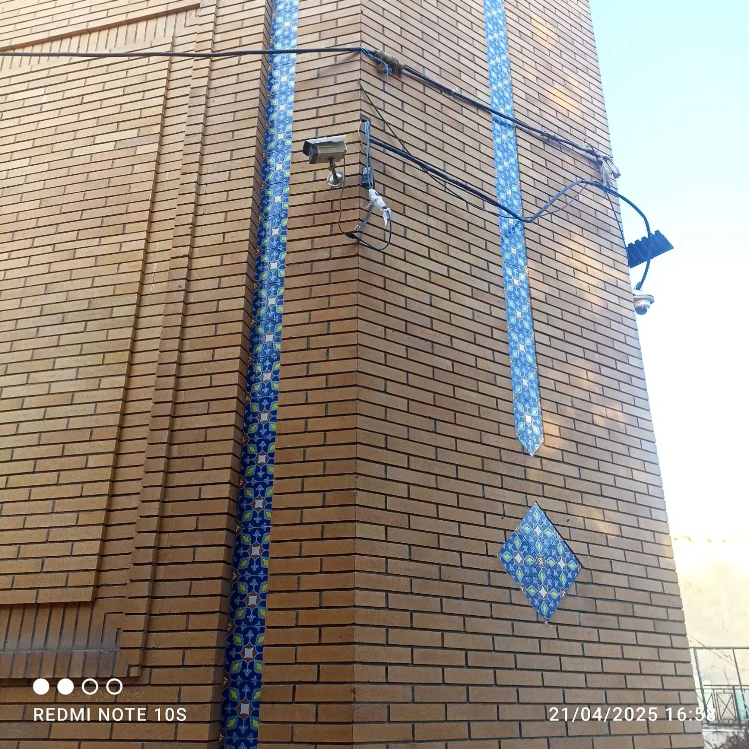 نصب وفروش انواع آجرنما هلندی نسوز قذاقی|خدمات پیشه و مهارت|مشهد, جاهد شهر|دیوار