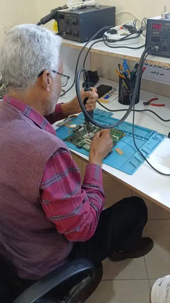آموزش برد الکترونیک موبایل ماینر ecu با مدرک فنی|خدمات آموزشی|تهران, تهرانسر مرکزی|دیوار