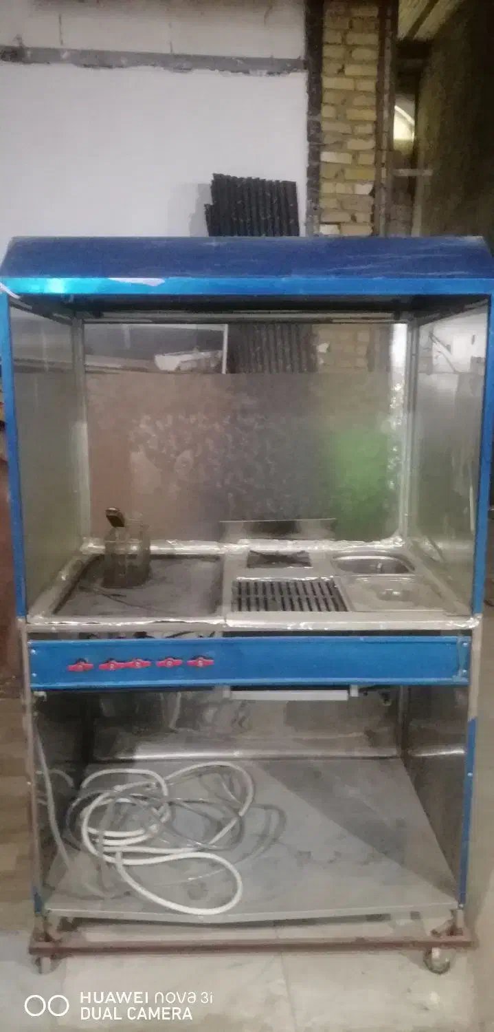 فر پیتزا،کباب پز تابشی،میز صندلی|کافیشاپ و رستوران|هشتگرد, شهرک دانش|دیوار