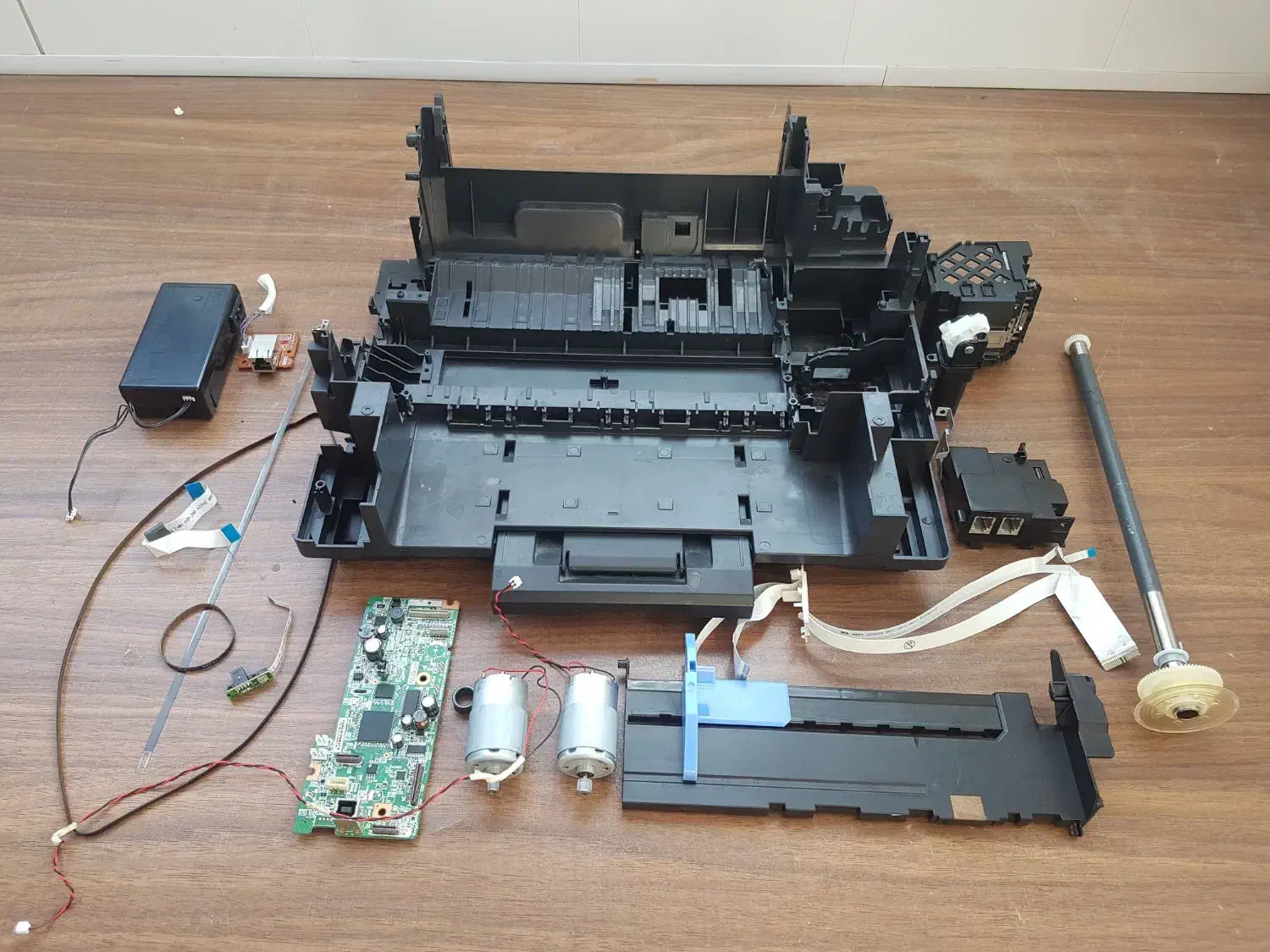 قطعات پرینتر استوک اپسون l550|پرینتر، اسکنر، کپی، فکس|اراک, |دیوار