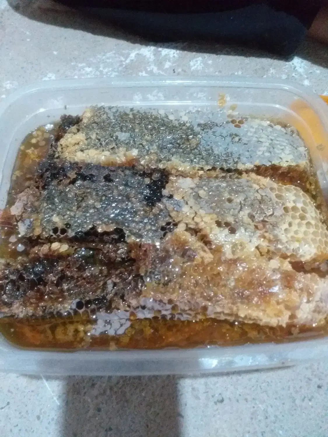 عسل طبیعی|خوردنی و آشامیدنی|کلاترزان, |دیوار