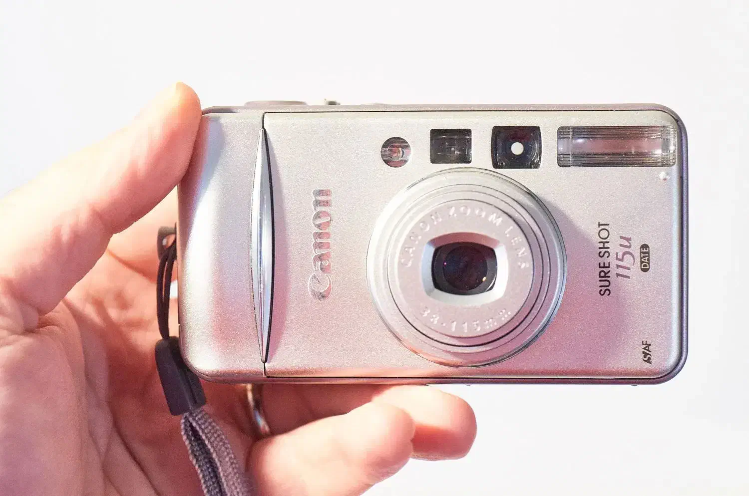 دوربین نو و اک قدیمی canon|دوربین عکاسی و فیلم‌برداری|گلبهار, شهر جدید گلبهار|دیوار