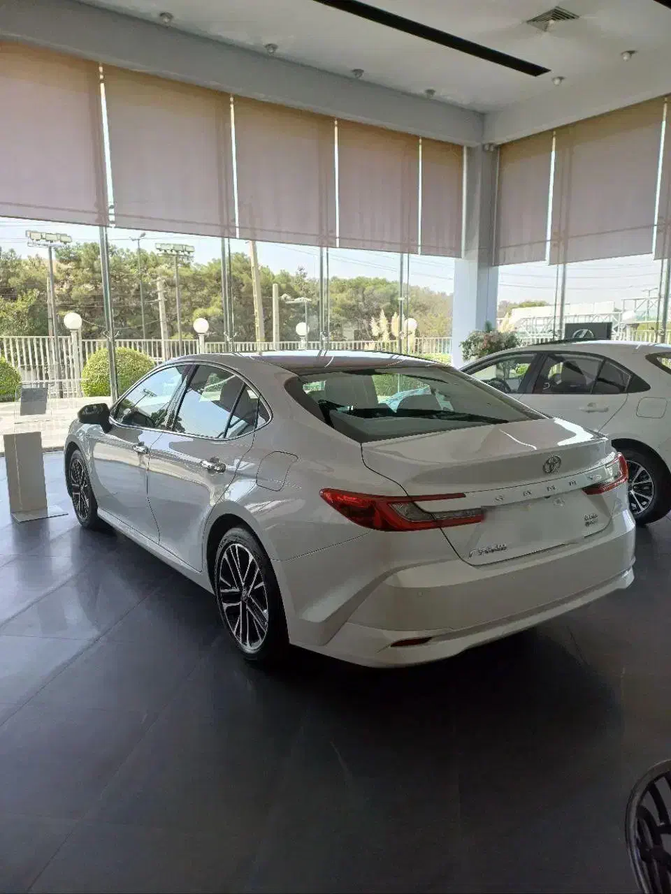 تویوتا کمری|خودرو سواری و وانت|کرج, شهرک جهاننما|دیوار