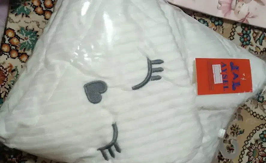 پتو دورپیچ فقط یه دونه موجوده|اسباب و اثاث بچه|شهریار, رضی آباد بالا|دیوار