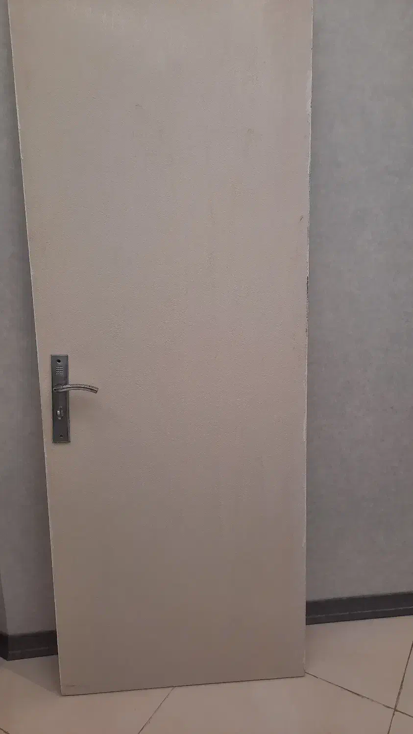 درب سرویس بهداشتی و حمام نو در کمالشهر|لوازم سرویس بهداشتی|کرج, شهرک جهان آرا|دیوار