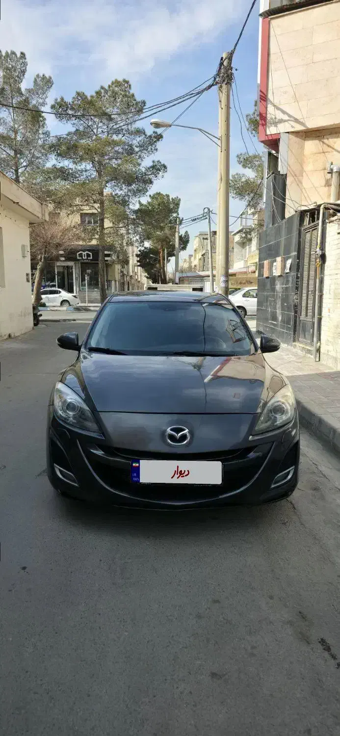 مزدا 3 نیو|خودرو سواری و وانت|شاهین‌شهر, نظامی|دیوار