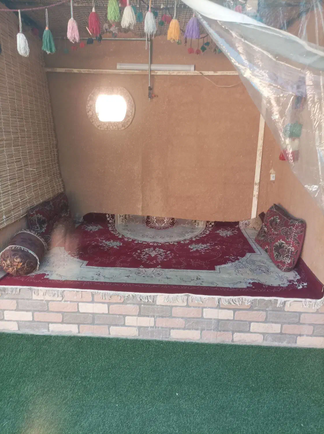 صرف غذا در محیطی زیبا با قیمت مناسب|خدمات پذیرایی، مراسم|مرودشت, استادیوم‎|دیوار