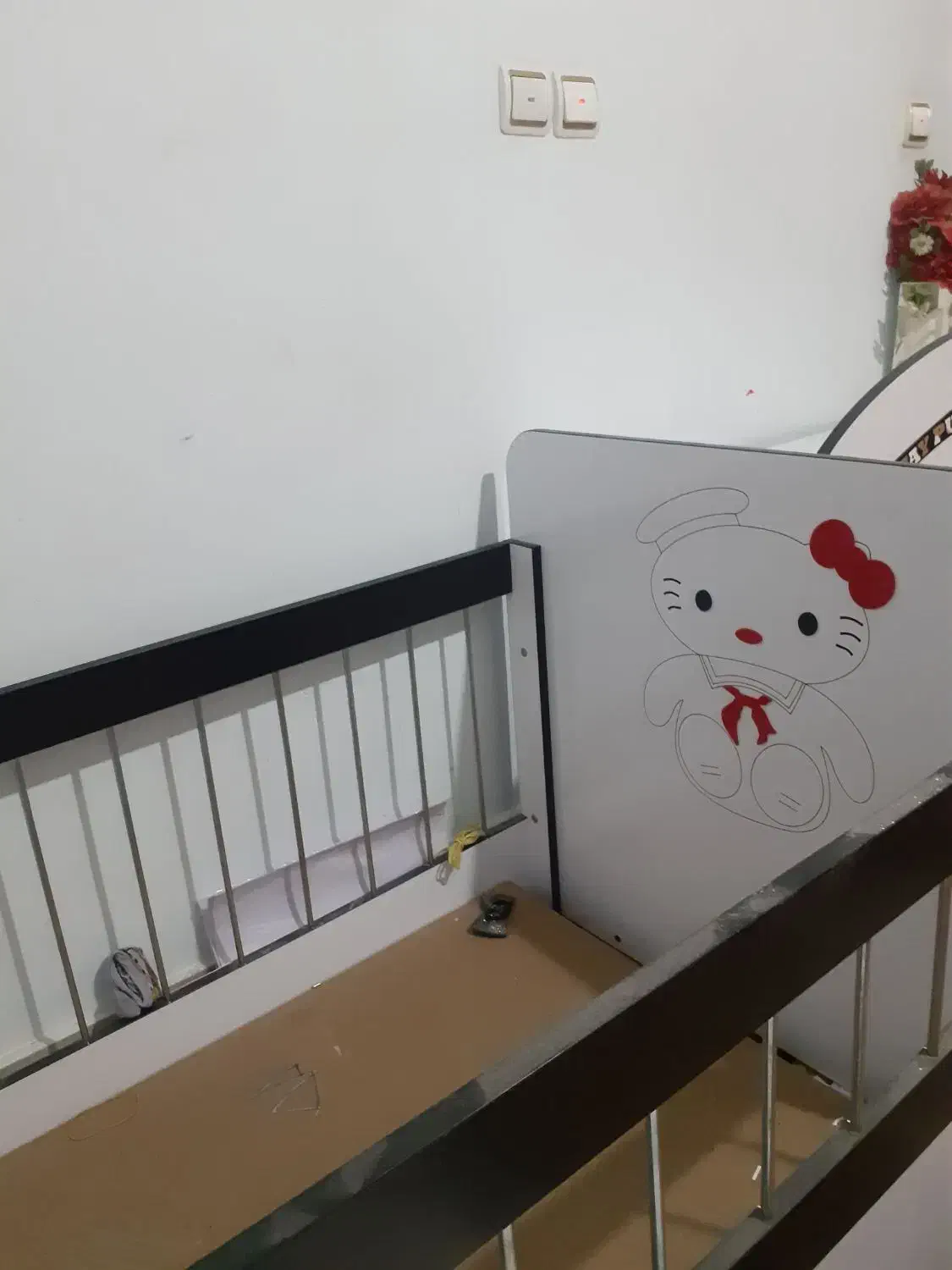 تخت خواب نوزاد تا نوجوان|تخت و سرویس خواب|شیراز, اصلاح‌نژاد|دیوار