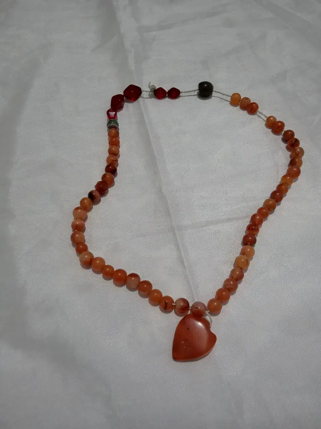 گردنبند|جواهرات|تبریز, |دیوار