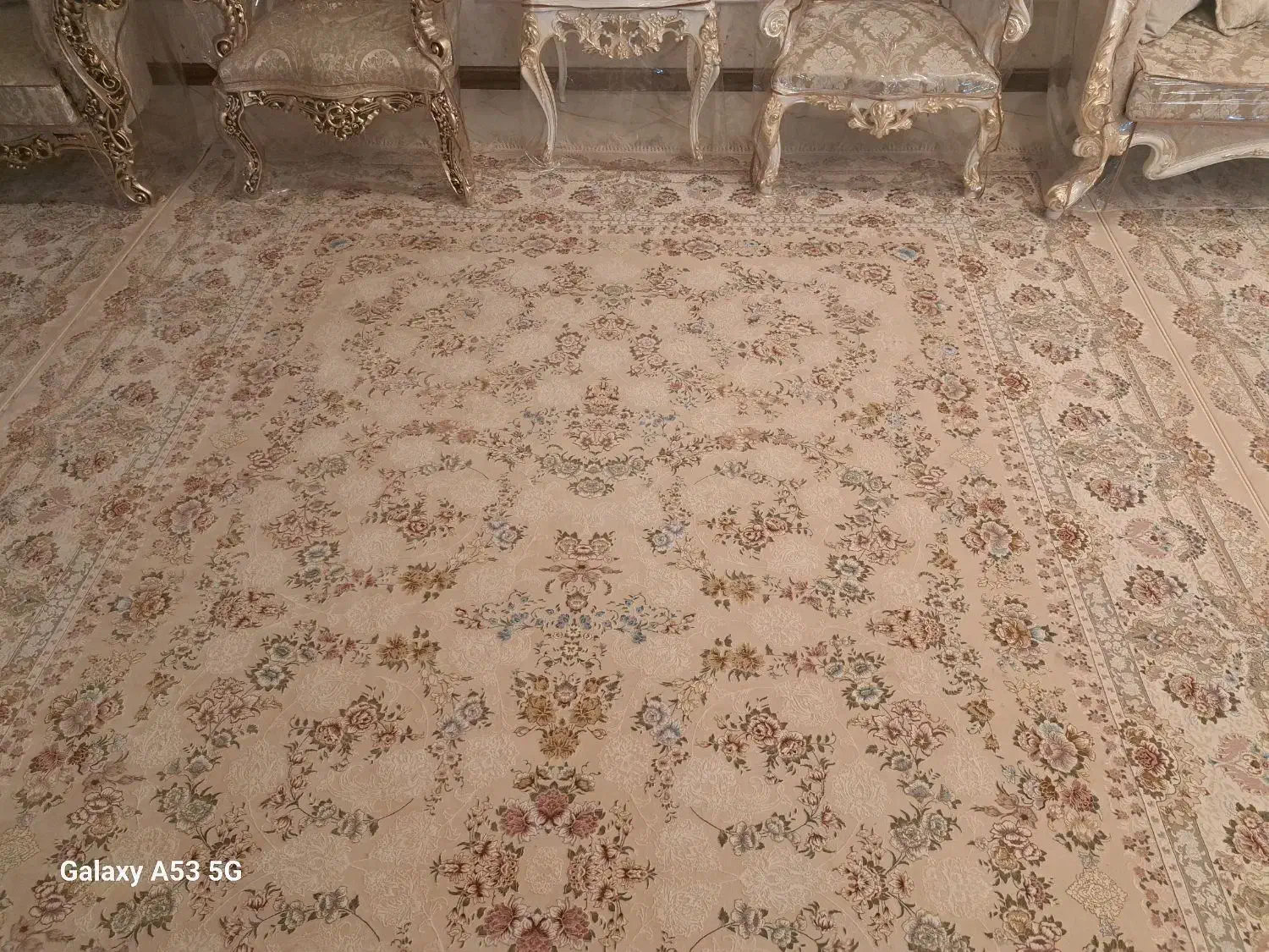 ۴ تخته فرش ۳در ۵|فرش|مشهد, عبادی|دیوار