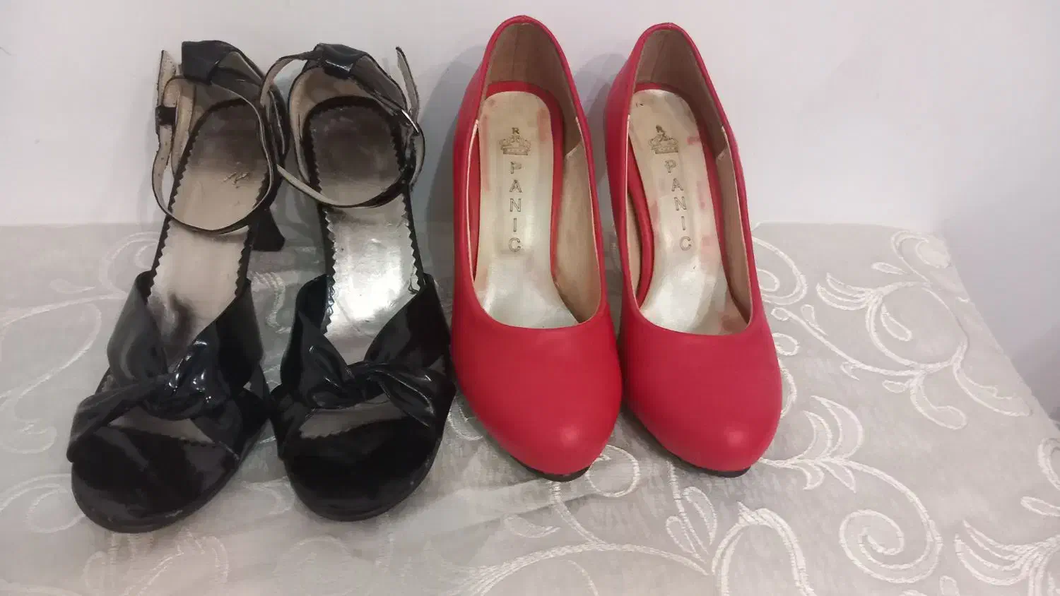 کفش مجلسی|کیف، کفش، کمربند|قروه, |دیوار