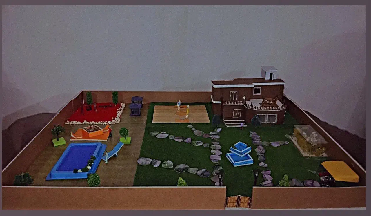 ماکت ویلایی و نوجوان|مجسمه، تندیس، ماکت|مشهد, رستگار|دیوار