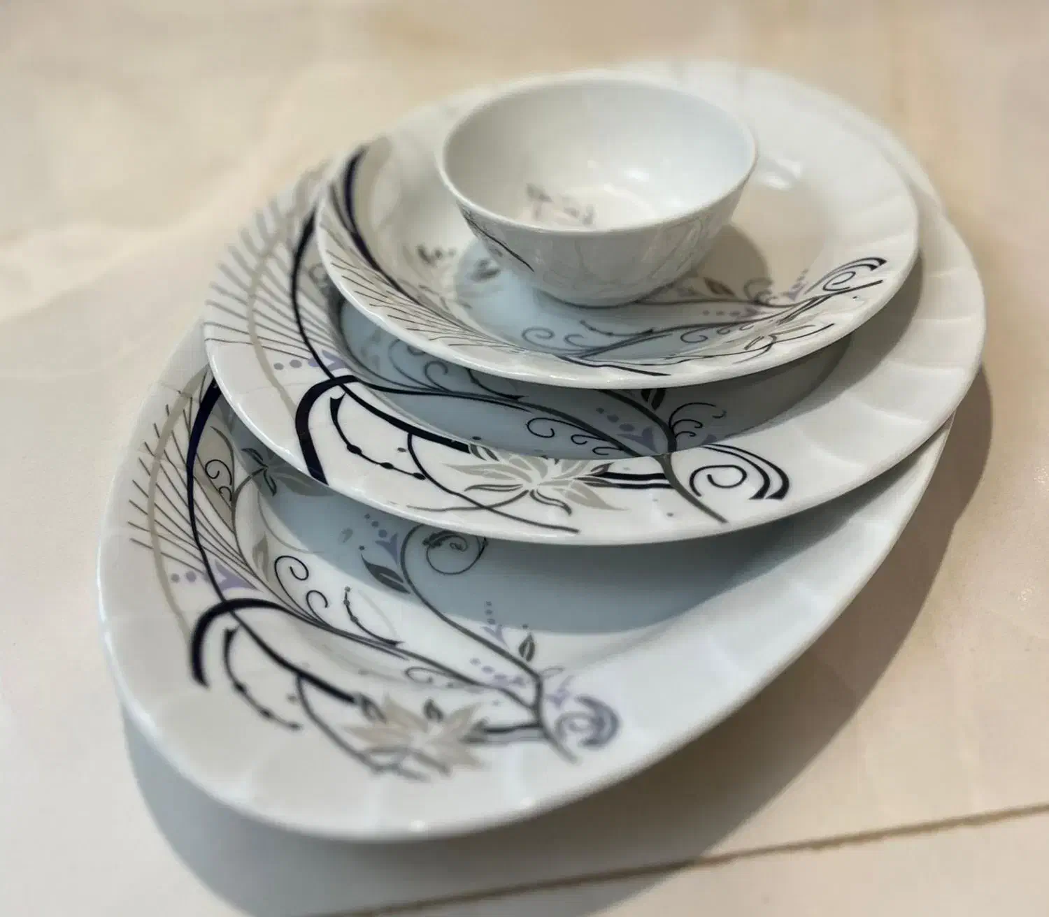 سرویس 12نفره چینی  برند باواریا المان|ظروف سرو و پذیرایی|پاکدشت, خاتون آباد|دیوار