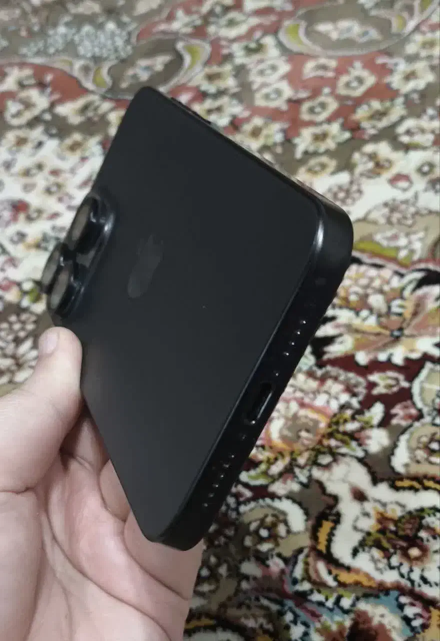 ۱۵ پرومکس ۲۵۶ گیگ در حد نو زیر قیمت|موبایل|ساری, |دیوار