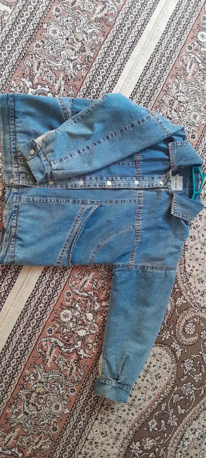 کت لی|لباس|مشهد, توس (بلوار توس)|دیوار