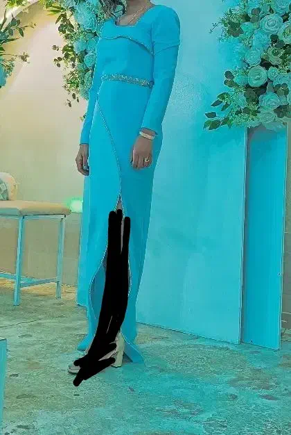 لباس مجلسی|لباس|دماوند, مسکن مهر گیلاوند|دیوار