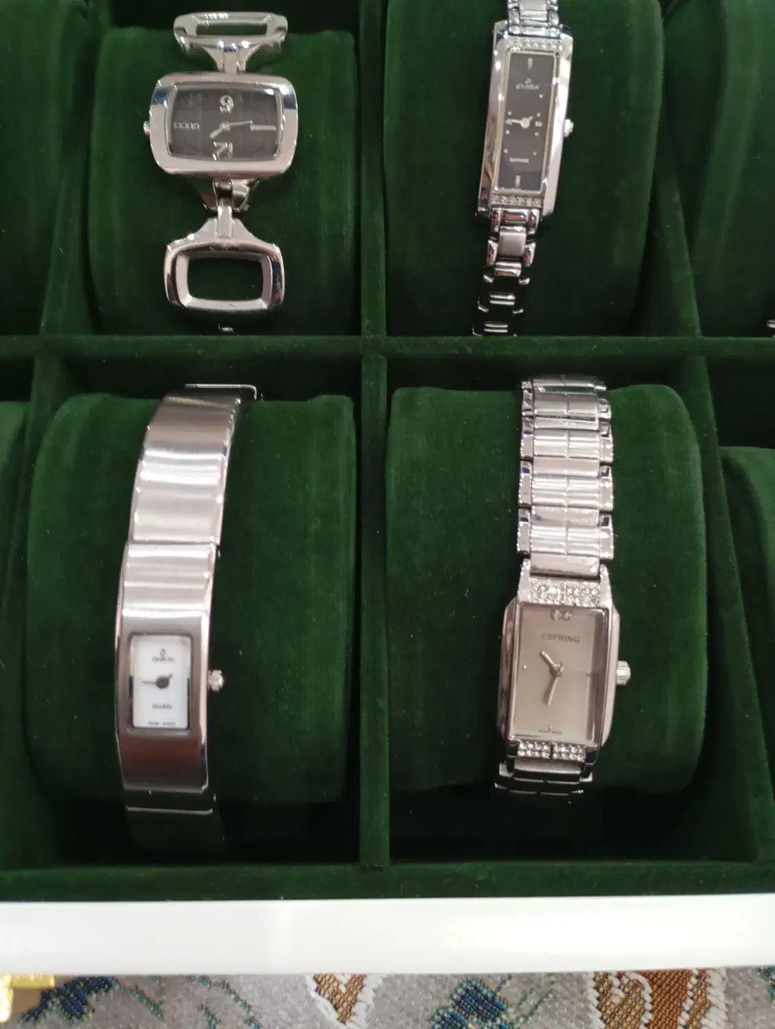 ساعت مچی قدیمی و جدید|ساعت|بومهن, |دیوار