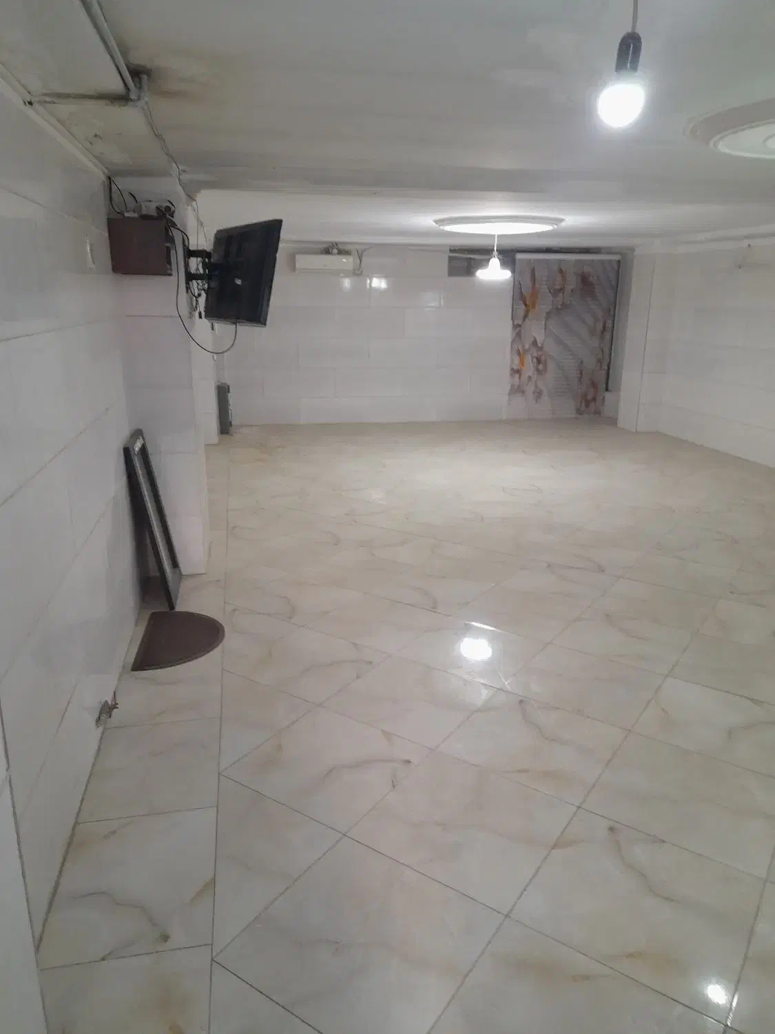 زیرزمین|اجارهٔ دفتر کار، اتاق اداری، مطب|بهارستان, |دیوار