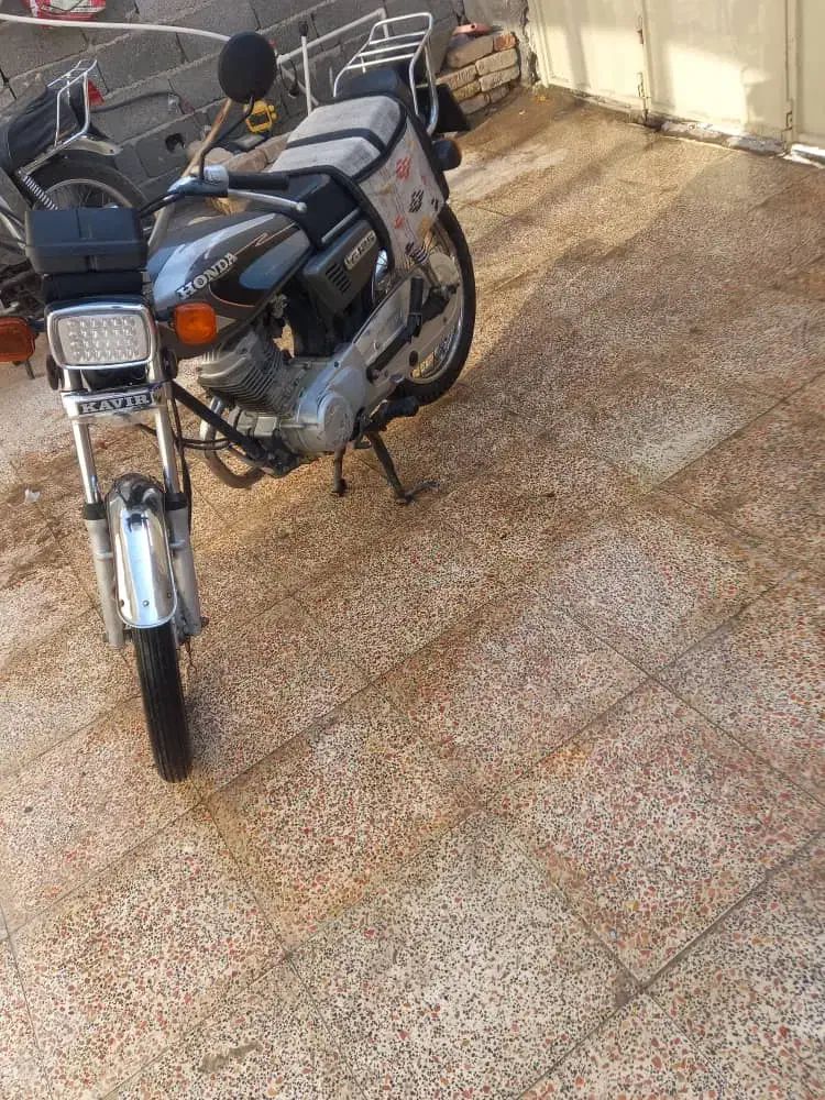 هندا۱۲۵|موتورسیکلت|شهریار, شهرک امیریه|دیوار