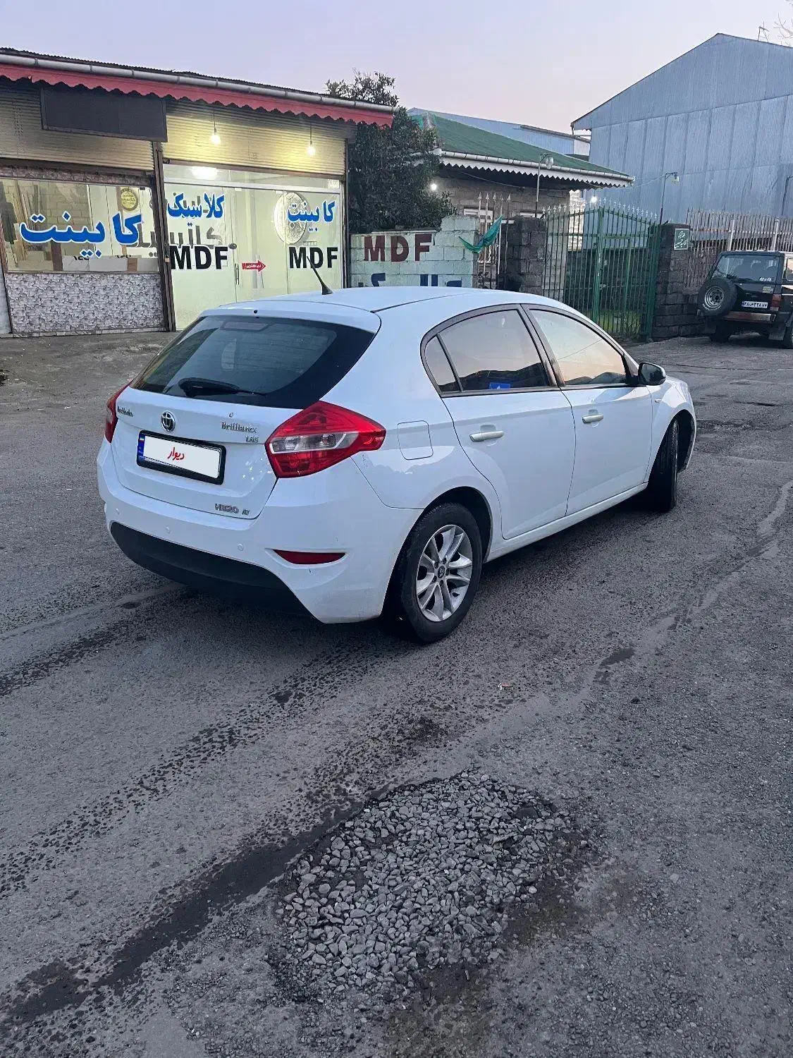 برلیانس موتور بزرگ مدل ۹۷|خودرو سواری و وانت|رشت, پل تالشان|دیوار