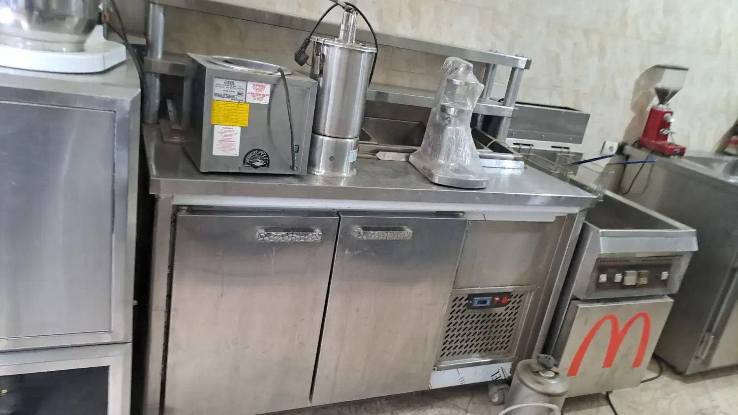 خرید و فروش کلیه لوازم فست فود|کافیشاپ و رستوران|تهران, نعمتآباد|دیوار