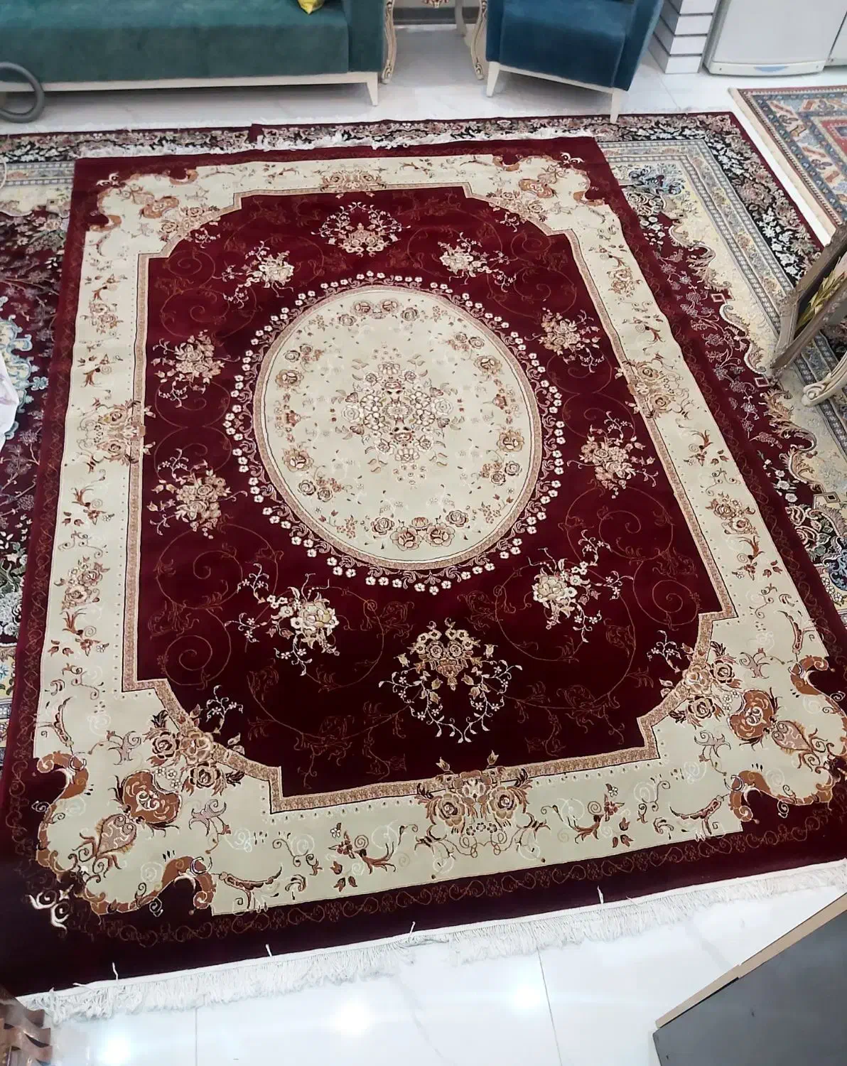 فرش ۹ متری زرشکی|فرش|اندیشه, اندیشه فاز ۱|دیوار