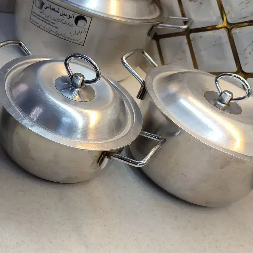 قابلمه و تابه روحی|ظروف پخت‌وپز|باقرشهر, |دیوار