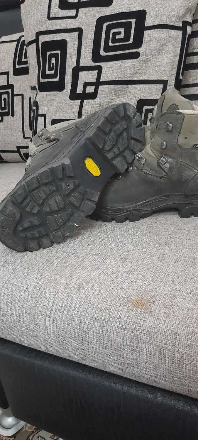 پوتین کوهنوردی|کوهنوردی و کمپینگ|خرمدره, |دیوار