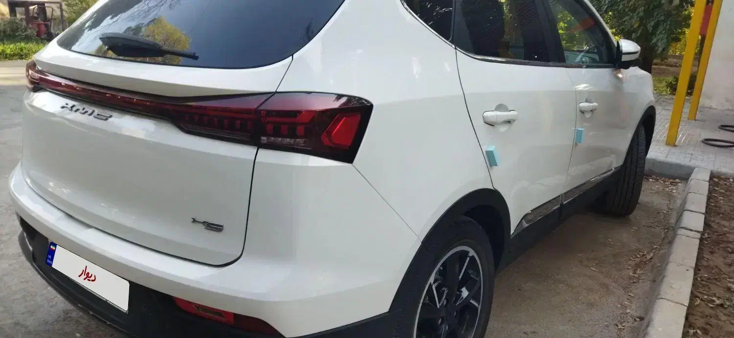 x5 کی ام سی|خودرو سواری و وانت|خمینی‌شهر, |دیوار