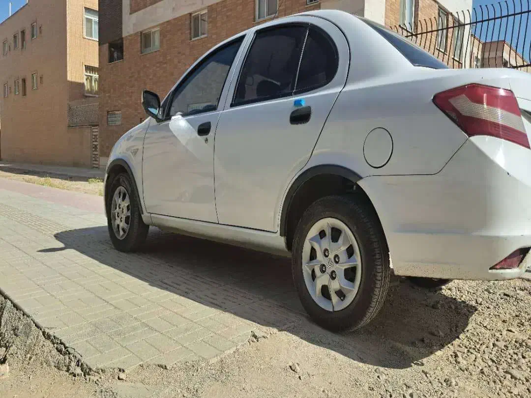 ساینا مدل97|خودرو سواری و وانت|اصفهان, بهارستان|دیوار