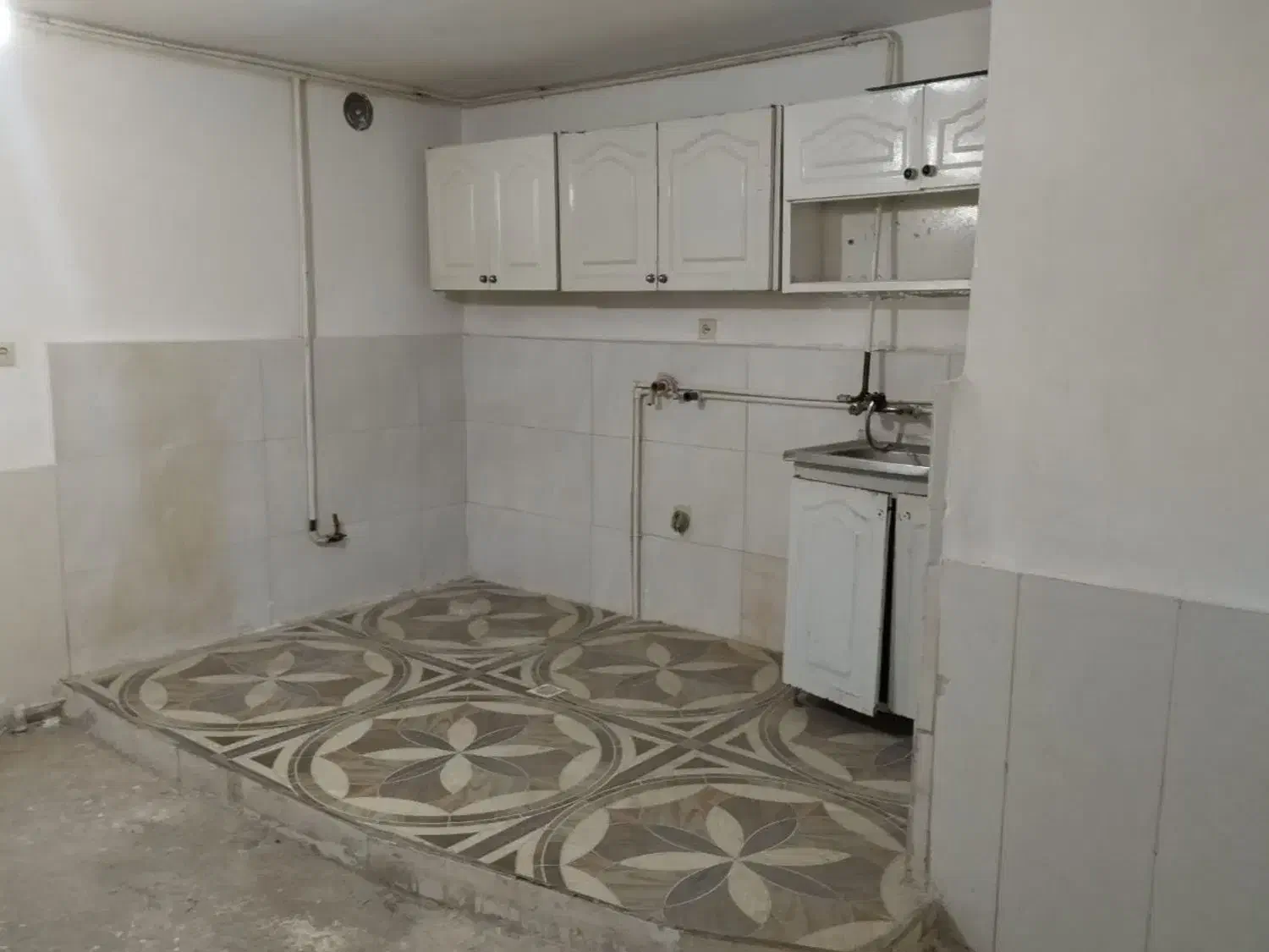 اجاره زیرزمین مسکونی|اجارهٔ خانه و ویلا|اسلام‌شهر, مطهری|دیوار