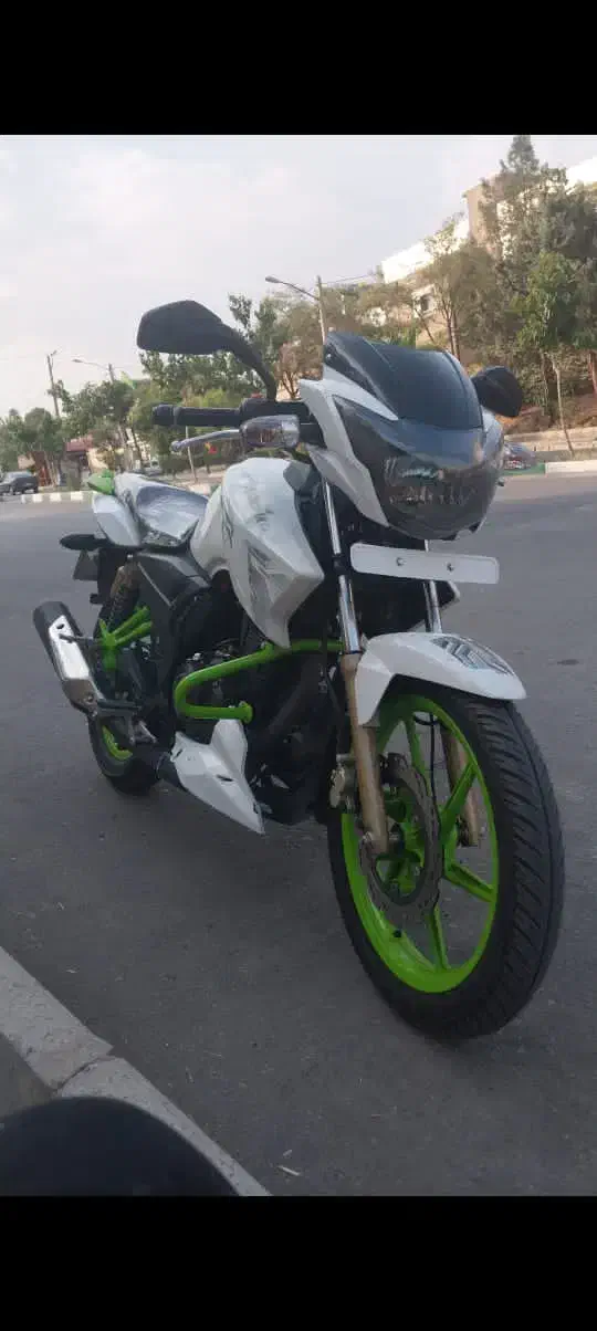 موتور آپاچی ۱۸۰|موتورسیکلت|خرم‌آباد, |دیوار