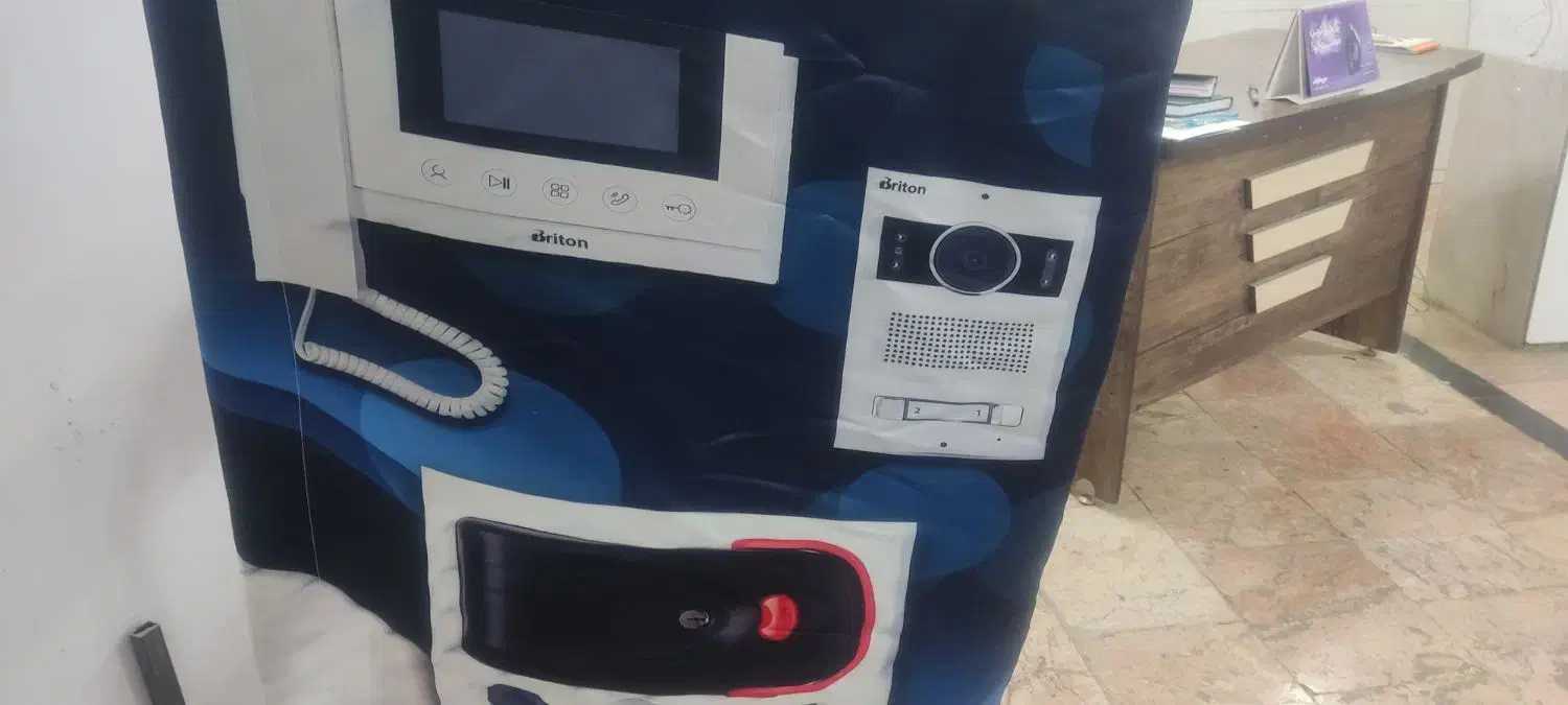 فقط با ماهی دوتومن ایفون تصویری بزار|صوتی و تصویری|مشهد, کوی المهدی|دیوار